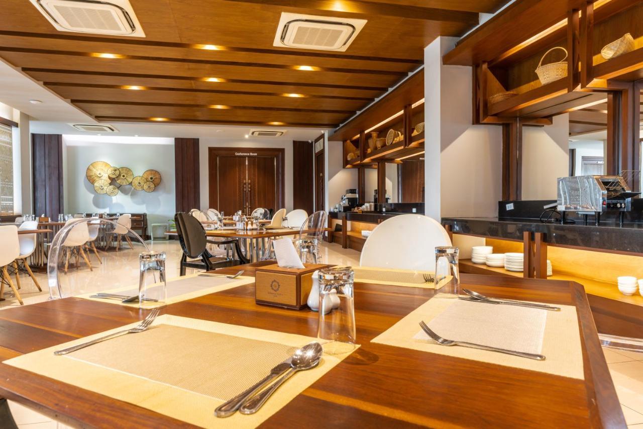 Grand Hotel Vientiane Dış mekan fotoğraf